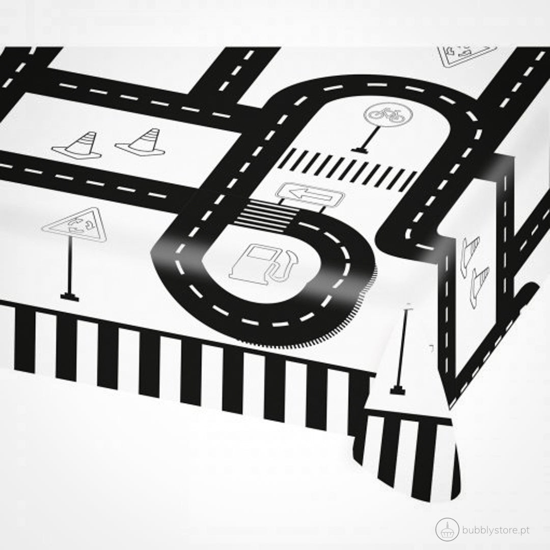 Toalha com estampa de estrada, com a medida de 1,20 x 1,80m.
Cada embalagem contém 1 unidade.