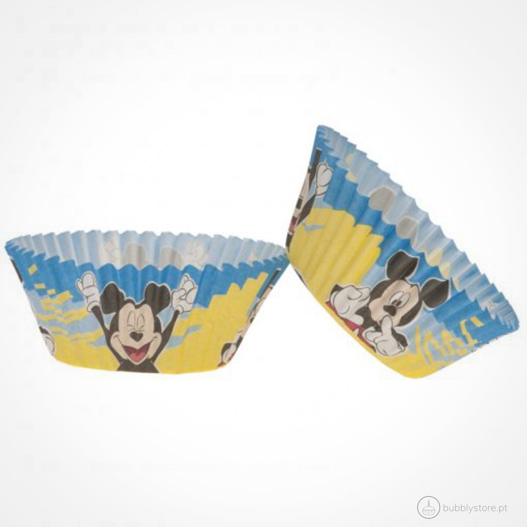 Formas para Cupcakes para decoração de festa ou aniversário do tema Mickey.
Cada embalagem contém 25 unidades.
