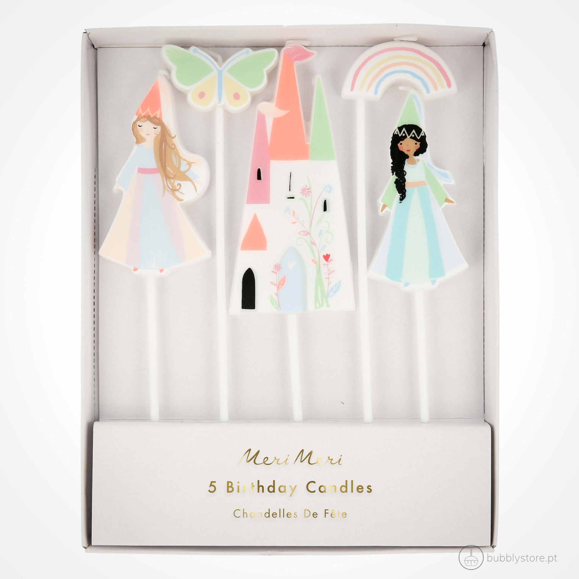 Velas de aniversário da temática Princesas, com altura 5,3cm. Cada embalagem contém 5 unidades.