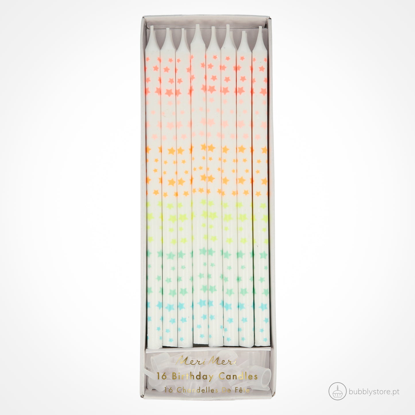 Velas de aniversário altas com estampa de estrelas, com altura 14,6cm. Cada embalagem contém 16 unidades e respectivos suportes.