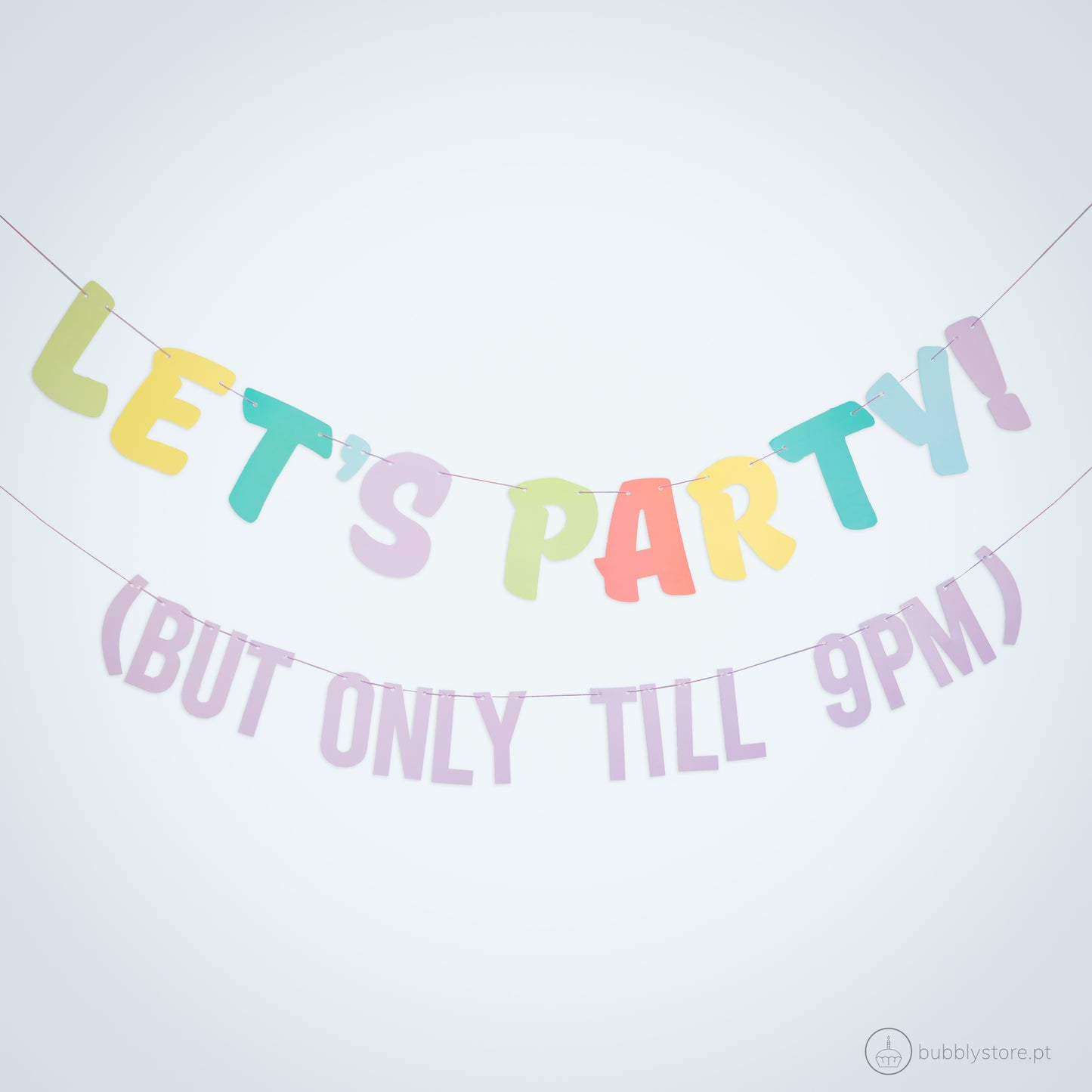 Grinalda Let's Party multicolorida para decoração de festa aniversário.
Cada embalagem contém 1 fio de 2m.