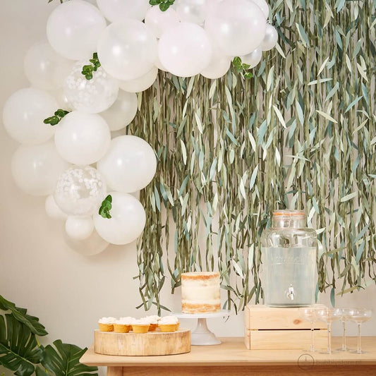 Arco Balões Branco Folhagem - Bubbly