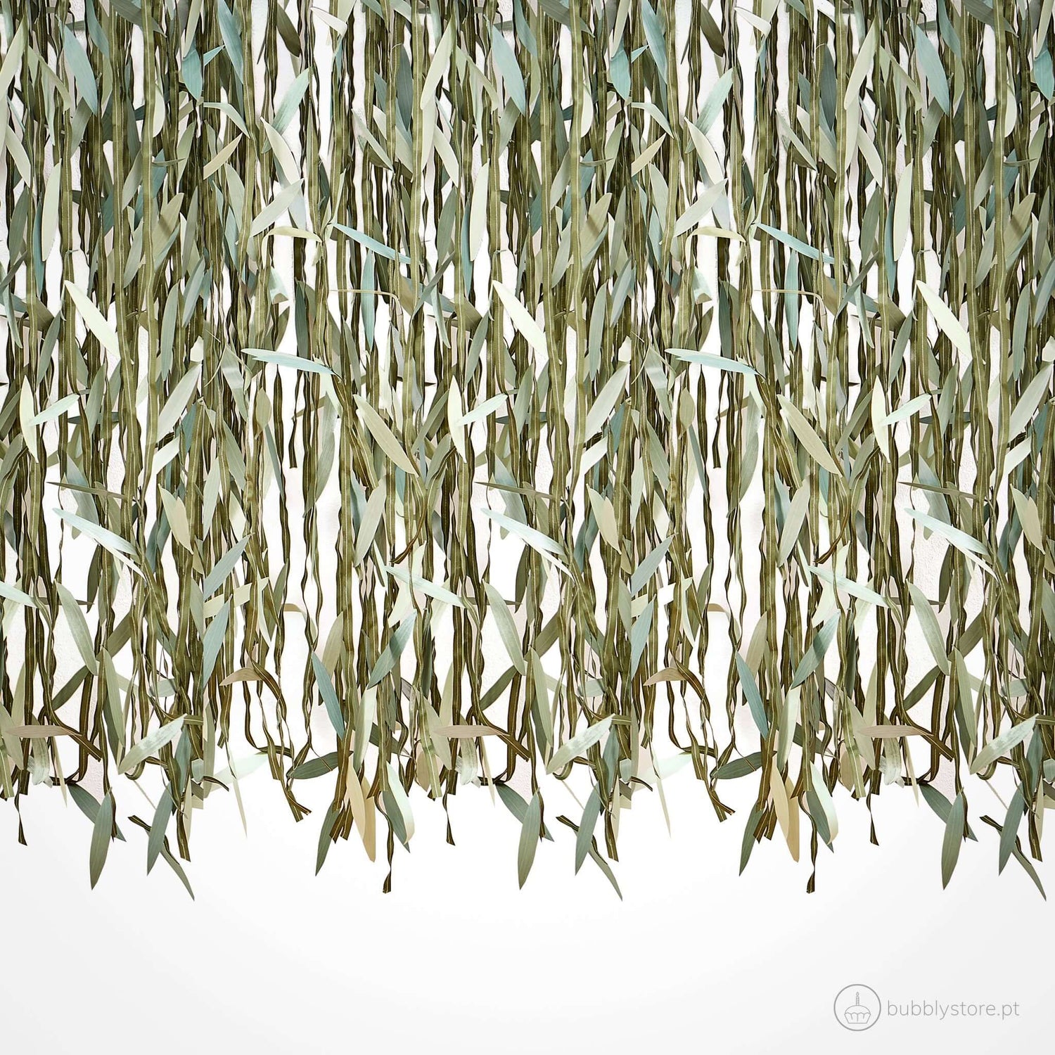 Cortina de folhas verde, com 100 m de comprimento.
Cada embalagem contém 1 unidade.