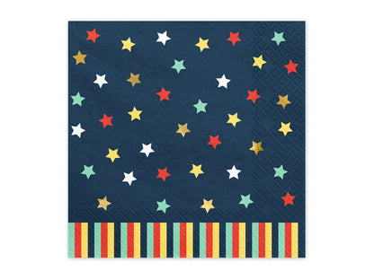 Guardanapos estrelas, com a medida 16,5 x 16,5cm.
Cada embalagem é composta por 12 unidades.