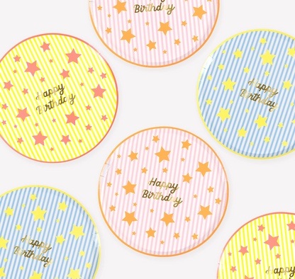Pratos Estrelas e Riscas