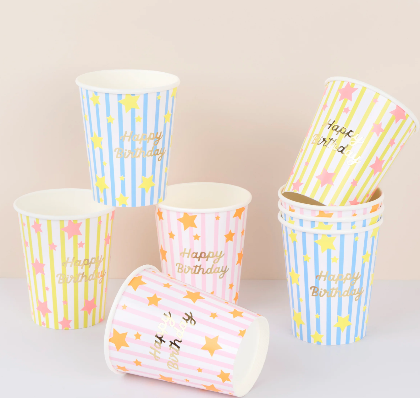 Copos Estrelas e Riscas