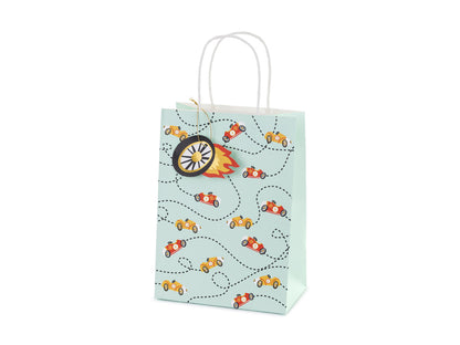 Saco da temática carros, com a medida de 10,5 x 18 x 25cm.
Cada embalagem contém 1 unidade.