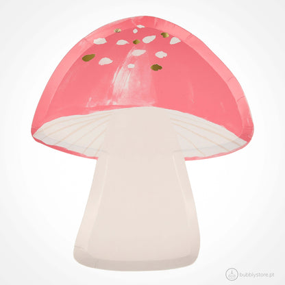 Pratos em formato de cogumelo, com a medida de 191 x 219 mm. Disponíveis em conjuntos de 8 unidades.