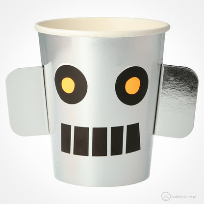 Copos prateados com orelhas de robot em 3D, com a capacidade de 256ml.
Cada embalagem contém 8 unidades.