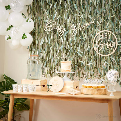 Corona de madera para baby shower