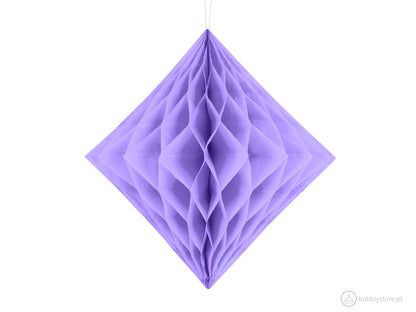Losango de papel lilás para decoração de festa aniversário, com 30cm.
Cada embalagem contém 1 unidade.