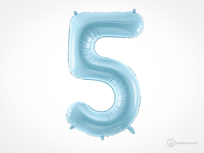 Globos de números azules