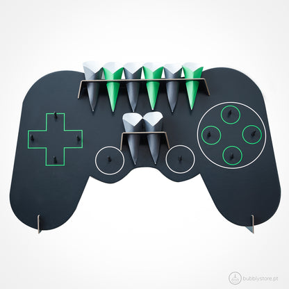 Expositor em forma de comando de consola para decoração de festa de aniversário do tema videojogos / gaming / consolas.