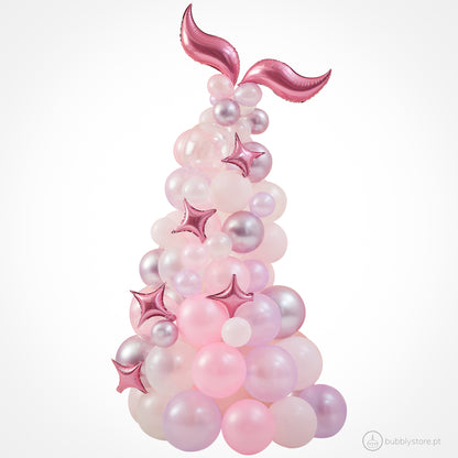 Kit de balões em forma de cauda de sereia para decoração de festa aniversário do tema sereia.
Cada embalagem contém 80 balões de latéx em diferentes tons.