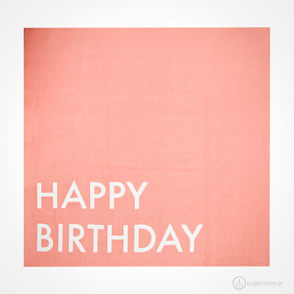 Guardanapos Happy Birthday vermelhos, com a medida de 16,5 x 16,5cm. Cada embalagem contém 16 unidades.
