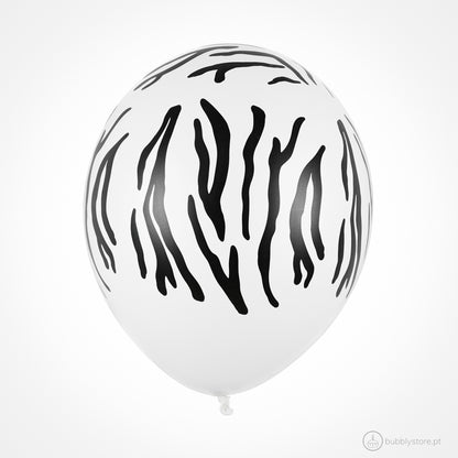 Balões de latex brancos com padrão de zebra em preto, com 30 centímetros de diâmetro. Aptos para enchimento com hélio. Preço por unidade.
