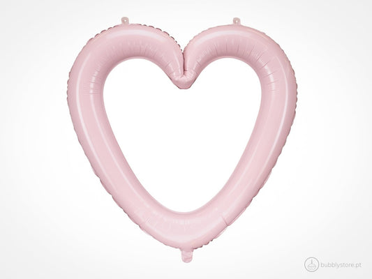 Balão em forma de coração, com a medida de 73 x 72cm após enchimento.
Apto para enchimento com hélio ou ar.
Enchimento não incluído.