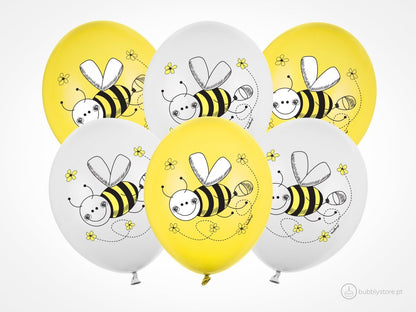 Balões de latex com desenho de abelhas com 30 centímetros de diâmetro para decoração de festa aniversário.